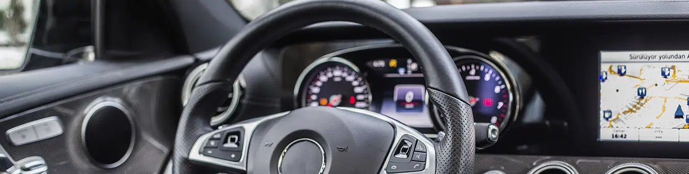 ¿Qué significan los Símbolos del Tablero de un Carro?