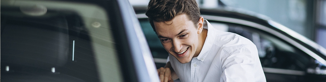 Cotiza un Seguro de Auto Renault: Coberturas y Precios